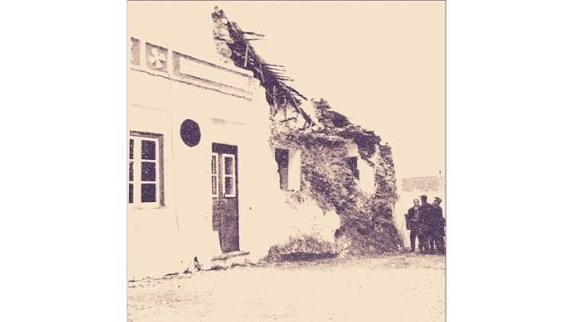 Home with roof collapse after the earthquake in Vila do Bispo in Algarve